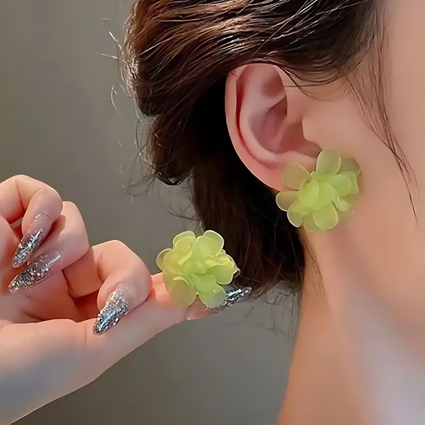💚 Korean Green Blossom Earrings – Elegant S925 Silver Design