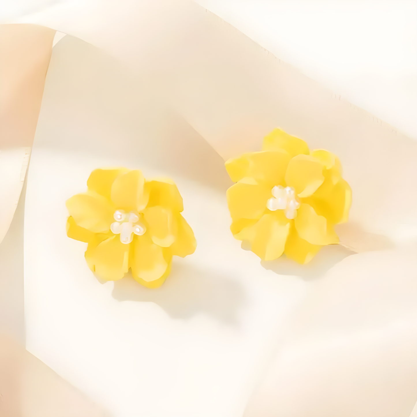 💛S925 Yellow Flower Studs – Cute, Durable & Skin-Friendly