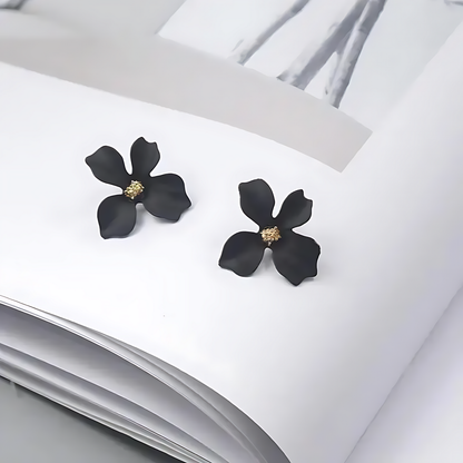 🖤 Black Blossom Earrings – Modern 925 Sterling Silver Design
