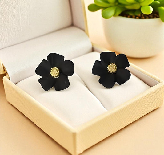 🖤 Black Blossom Earrings – Modern 925 Sterling Silver Design